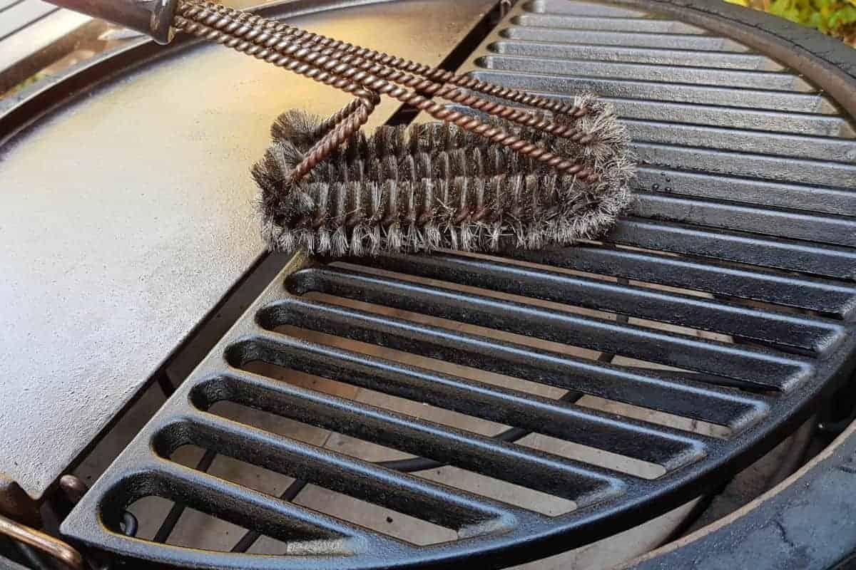 Step 4: Maintain the cooktop grates regularly